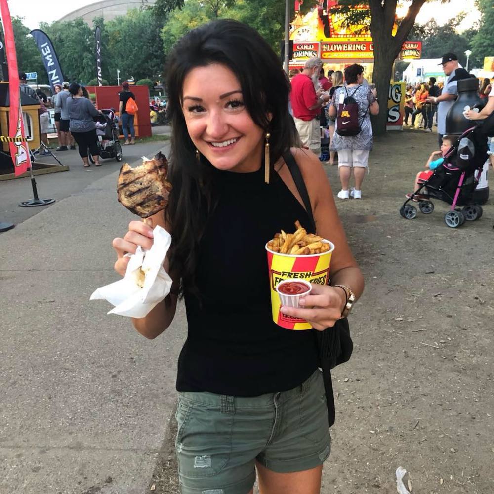 Meet your Posher, Melissa